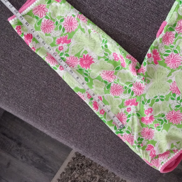 🪷VERY RARE Lilly Pulitzer🪷 - Green/Pink Butterfly/Flower Robe - Picture 16 of 16